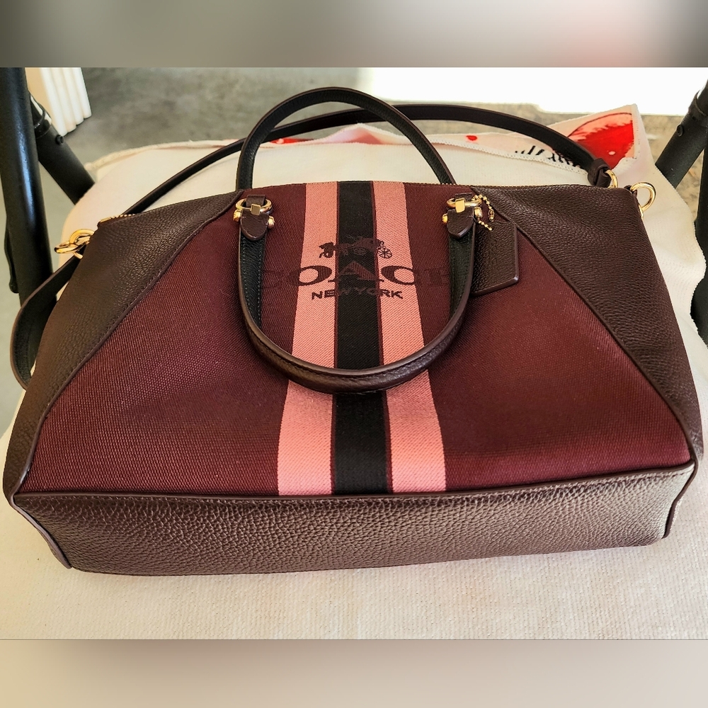 Coach Horse and Carriage Jacquard Prairie Satchel - Picture 12 of 13